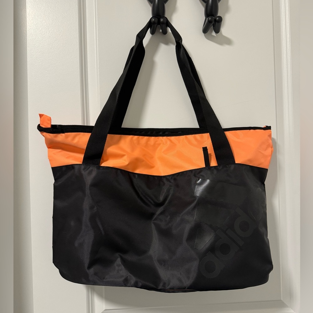 Adidas - Large Gym/ Tote / Shoulder Bag - black/orange